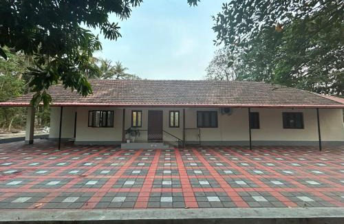 Adyar House | Glanwoods Inn - 2BHK Independent Private house in Mangalore - Pets allowed