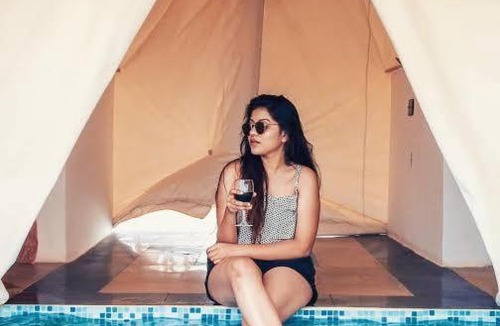 Amar Sagar Pol Bed & Breakfast | Golden Sandstone Hotel desert safari camp