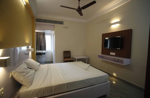 Central Chennai Resort | Golden Tower