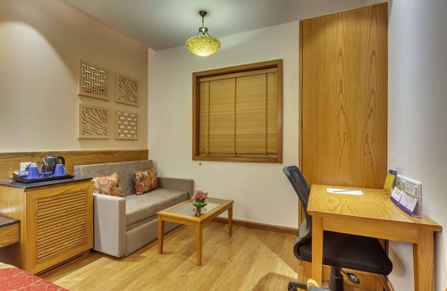 Hari Nagar Hotel | Golden Tulip New Delhi - Hari Nagar