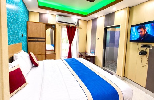 Puri Hotel | Goroom-Go Hotel Puri View Inn-Near Beach & Temple With Premium Facility#Comfortable Stay and Lift Facility With Highly Decorated Room