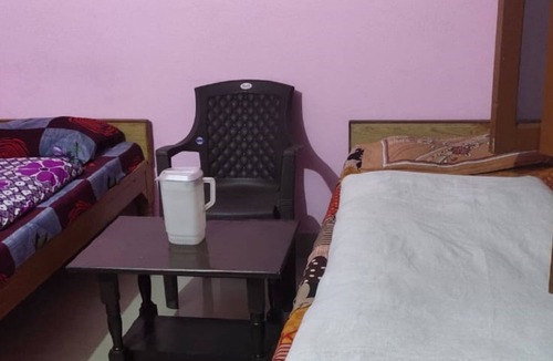 Kharsali Hotel | Goroomgo Shiv Kailash Barkot