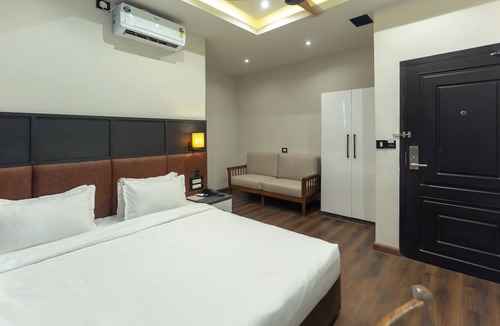 Aizawl Hotel | GRAND HOTEL ANNEX