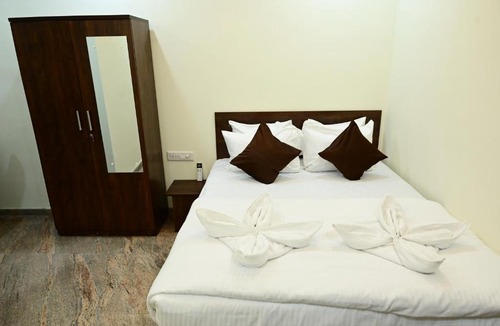 BTM Layout Hotel | Grand Temple Tree