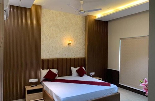 Sangrur Hotel | GRAND VISTA SANGRUR