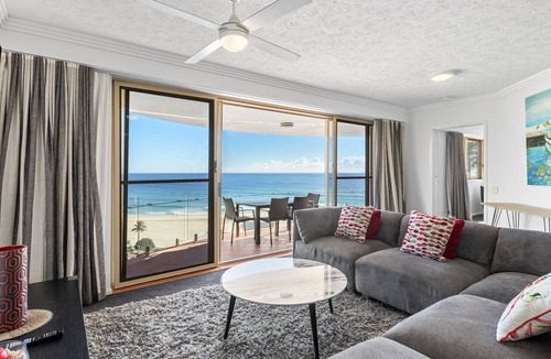 Coolangatta Apartment | Grande Corniche U17 - Panoramic Kirra Hill
