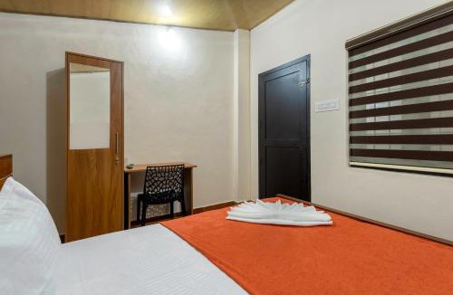 Perintalmanna Hotel | Grape Rooms