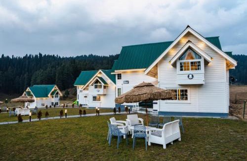 Srinagar Hotel | Green Rooms Resort