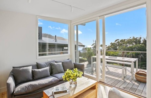 Grey River House | Grey River Beach House - 10 minutes to Wye