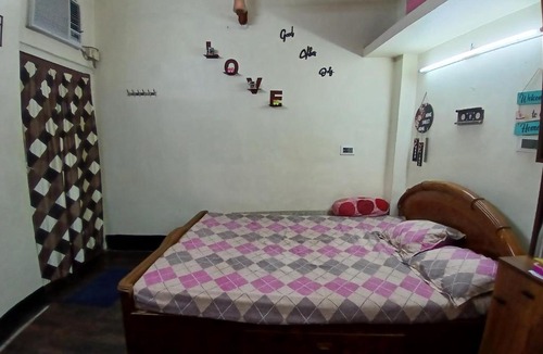Kolkata Apartment | ground floor room