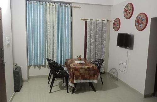 Sualkuchi Apartment | Gulmohar Homestasy with Cooking Facility