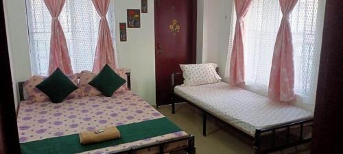 Sualkuchi Apartment | Gulmohar Homestasy with Cooking Facility