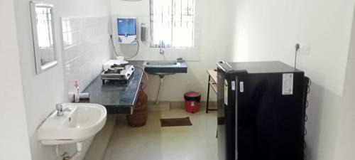 Sualkuchi Apartment | Gulmohar Homestasy with Cooking Facility