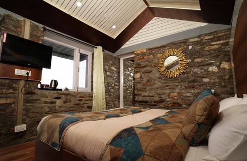 Shimla Hotel | Hadley Inn Cottages Chail