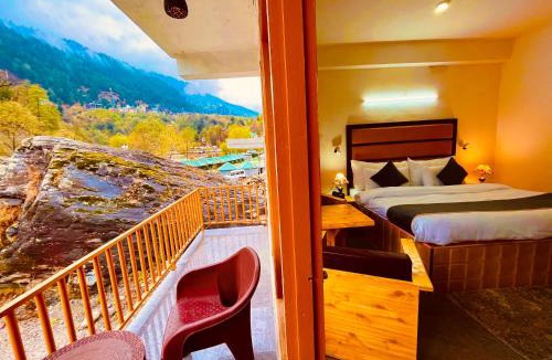 Gadherni Hotel | Happy Valley Riverside Resort, Manali - Property of the Year