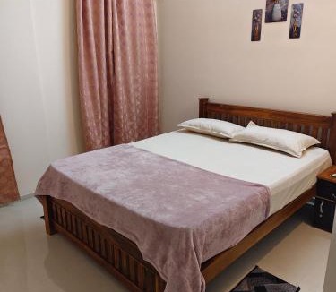 Guruvayur Apartment | Harichandhanam stay