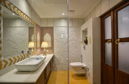 Old Delhi Hotel | Haveli Dharampura & Golden Haveli- UNESCO awarded Boutique Heritage Hotel