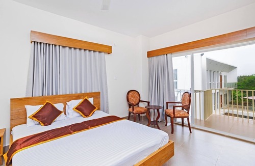 Gazipur District Hotel | Hazari Cottage & Resort