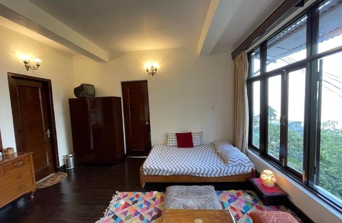 The Mall Road Villa | Heaven Entire 2BHK Villa In Mussoorie