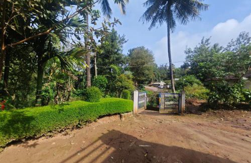 Somvarpet House | Hide and Sleep Homestay