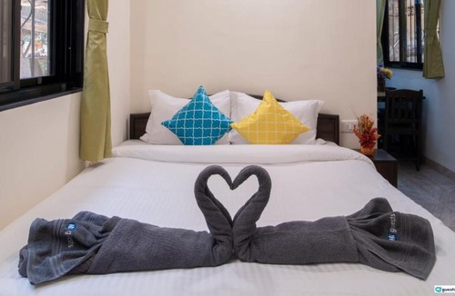 Bandra West Apartment | Higuests Vacation Home - Chapel Road, Bandra