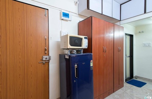 Bandra West Apartment | Higuests Vacation Home - Chapel Road, Bandra