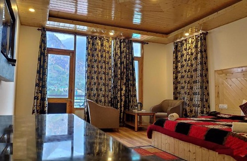 Simsa Village Hotel | Hill View Heights By Explorers Inn