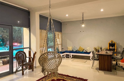 Dharampur Apartment | Hillside Retreat Homestay
