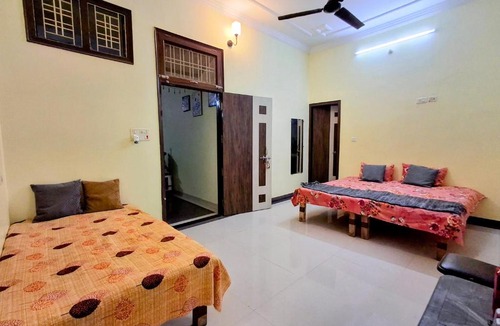Gorakhpur House | Himalayan Halt Homestay