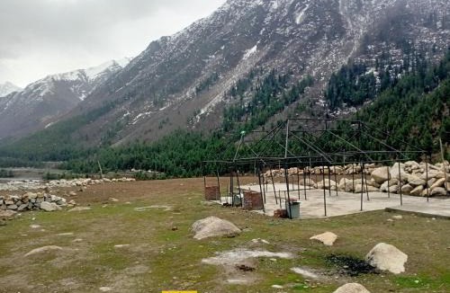 Chitkul Hostel | Himalayan tribe Hostel Life
