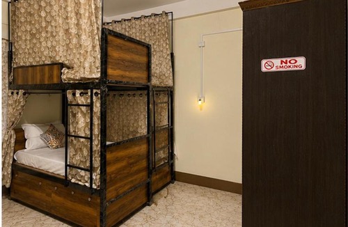 Sualkuchi Hostel | Hippie Hippo Guwahati - 7 Mins from Guwahati Railway Station