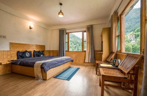 Old Manali Hostel | Hippie Panda