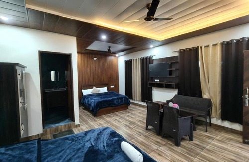 Kanatal House | HKS Orchards Stay