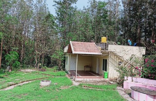 Huliyarahalli Bed & Breakfast | Homestay - BS005 by Namma Chikmagaluru