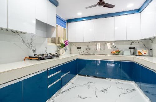 Dariyaganj Apartment | Homlee-Classic 4BHK Flat Central DEL-Lift-Parking