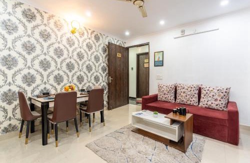 Delhi Apartment | Homlee-Vintage 2BHK-Fort View-Bharat Mandapam-NDLS