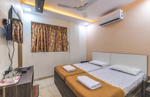 Malad West Hostel | Hostel ∙ 8 guests