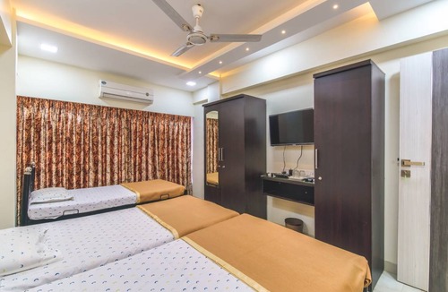 Malad West Hostel | Hostel ∙ 8 guests