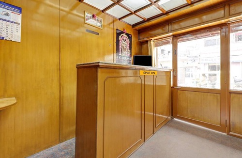 Bangalore City Center Hotel | Hotel ∙ 3 guests