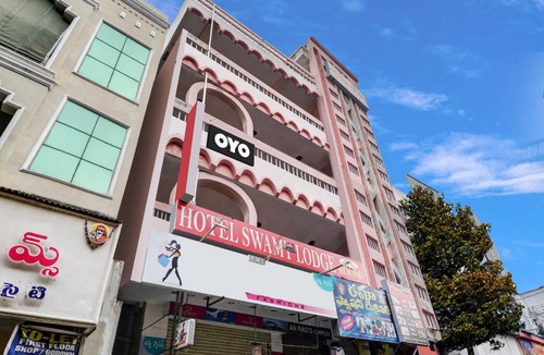 Vijayawada Hotel | Hotel ∙ 3 guests