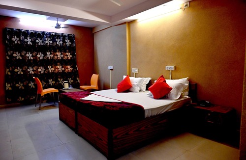 Ankleshwar Hotel | HOTEL AERON PLAZA