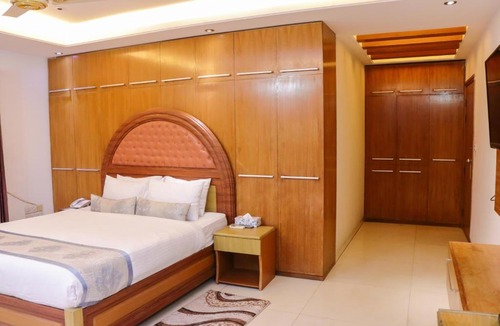 Uttara Hotel | Hotel Afford Inn