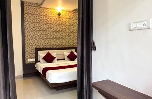 Mysore Hotel | Hotel AJ Palace