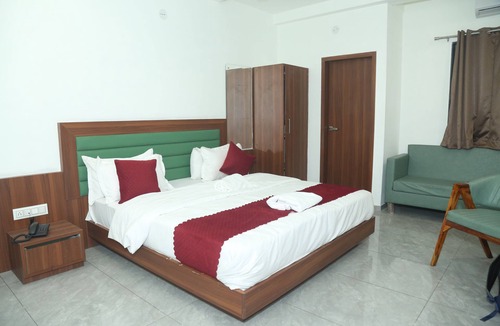 Kotda Sangani Hotel | Hotel Akash Palace