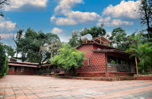 Panchgani Hotel | Hotel Ambassador Panchgani