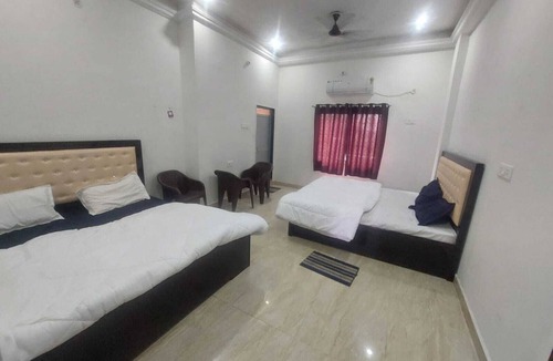 Haraiya Hotel | Hotel Anuj Palace l Near Ram Mandir
