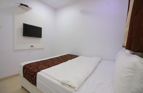 Vashi Hotel | Hotel Apex