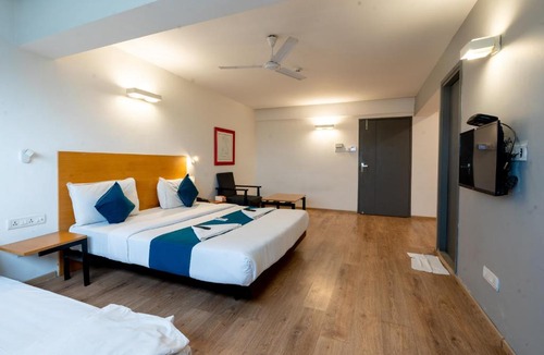 Jogeshwari West Hotel | Hotel Arma Town House