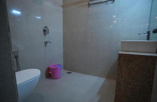 Allahabad Hotel | Hotel Aroma