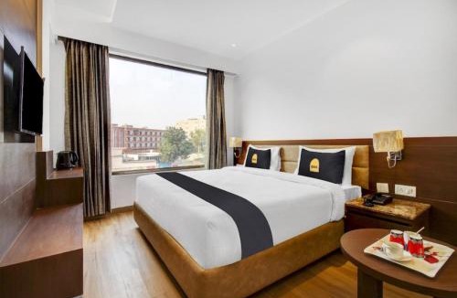Gomti Nagar Hotel | Hotel Aurelia Grand Lucknow Couple Friendly